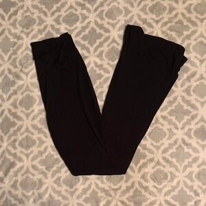 (2) Pair Black V-Shape Flared Leggings
